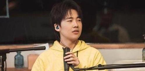 吃瓜娱乐郭麒麟,吃瓜娱乐背后的喜剧人生