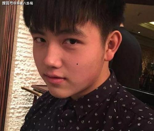 娱乐吃瓜君大鼻子弟弟